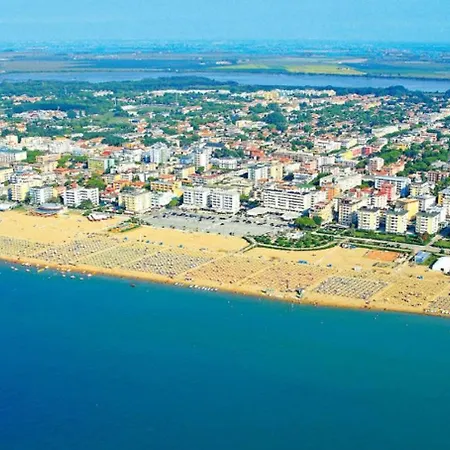 Rooftop Pool And Sea Nearby-beahost Bibione
