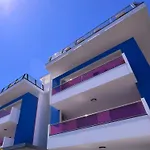 Rooftop Pool And Sea Nearby-beahost Διαμέρισμα Μπιμπιόνε