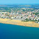 Rooftop Pool And Sea Nearby-beahost Μπιμπιόνε