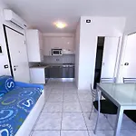 Rooftop Pool And Sea Nearby-beahost * Μπιμπιόνε