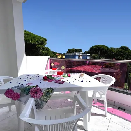 Apartment Rooftop Pool And Sea Nearby-beahost *