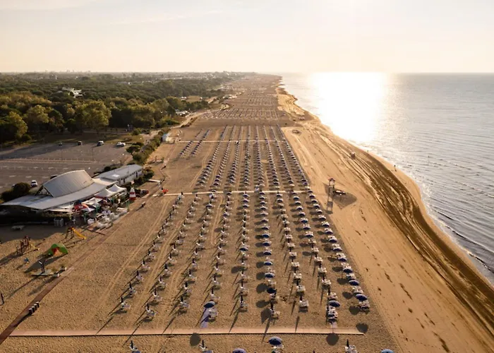 Rooftop Pool And Sea Nearby-beahost * Bibione